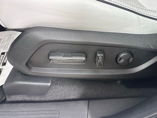 Used 2023 Honda Pilot Elite image 23