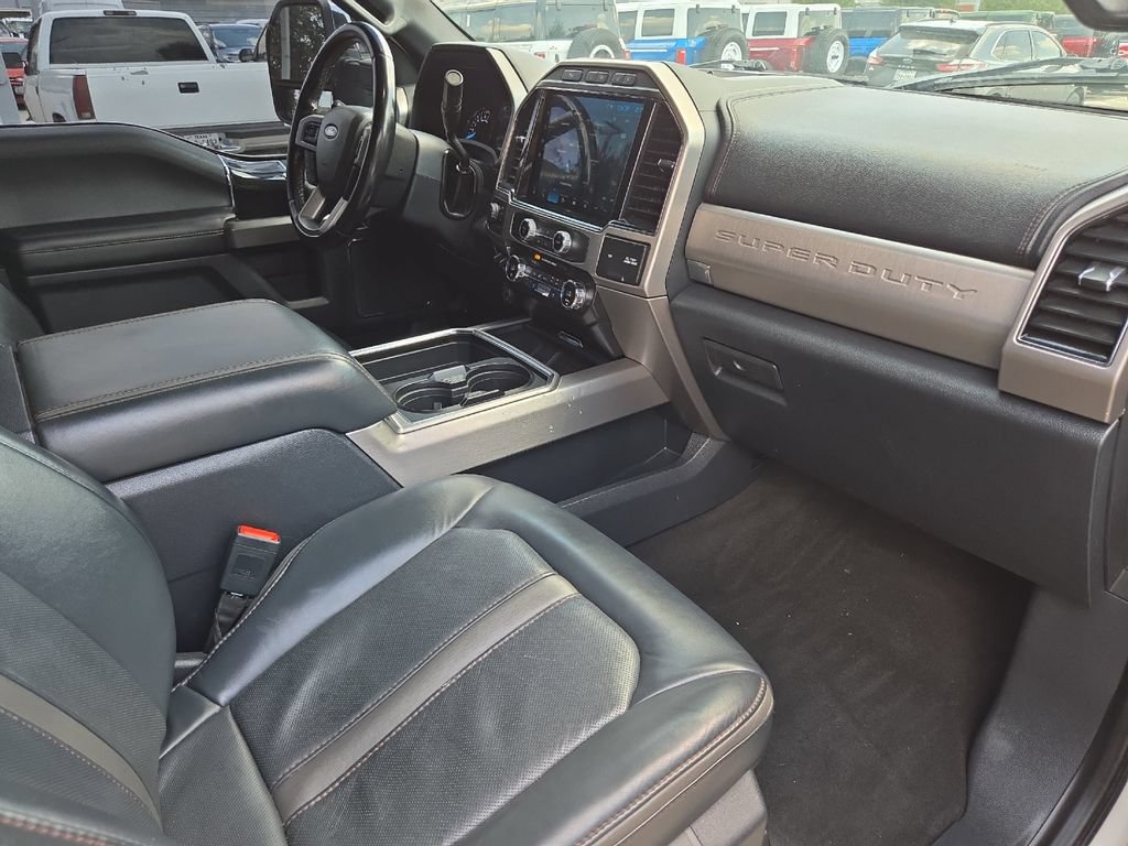 Used 2022 Ford F250 Platinum w/ FX4 Off-Road Package AWD/4WD image 14