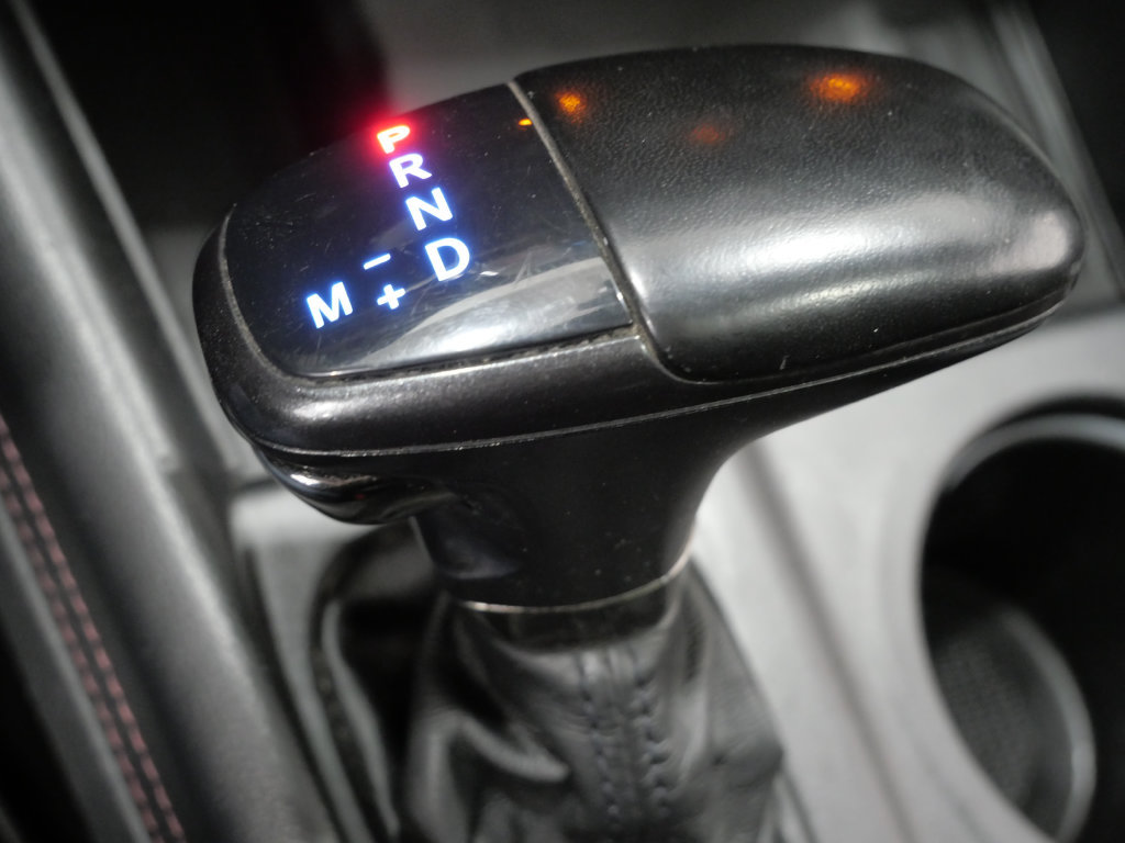 Used 2022 Dodge Durango R/T w/ Blacktop Package AWD/4WD image 23