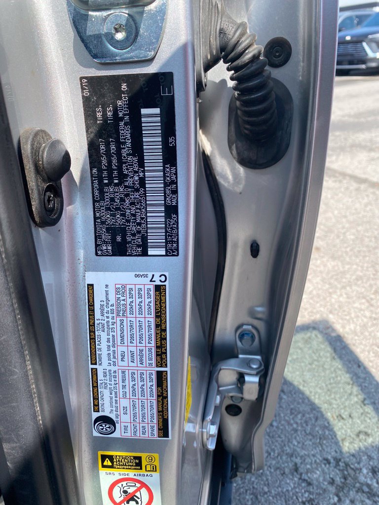 Used 2019 Toyota 4Runner TRD Off-Road AWD/4WD image 34