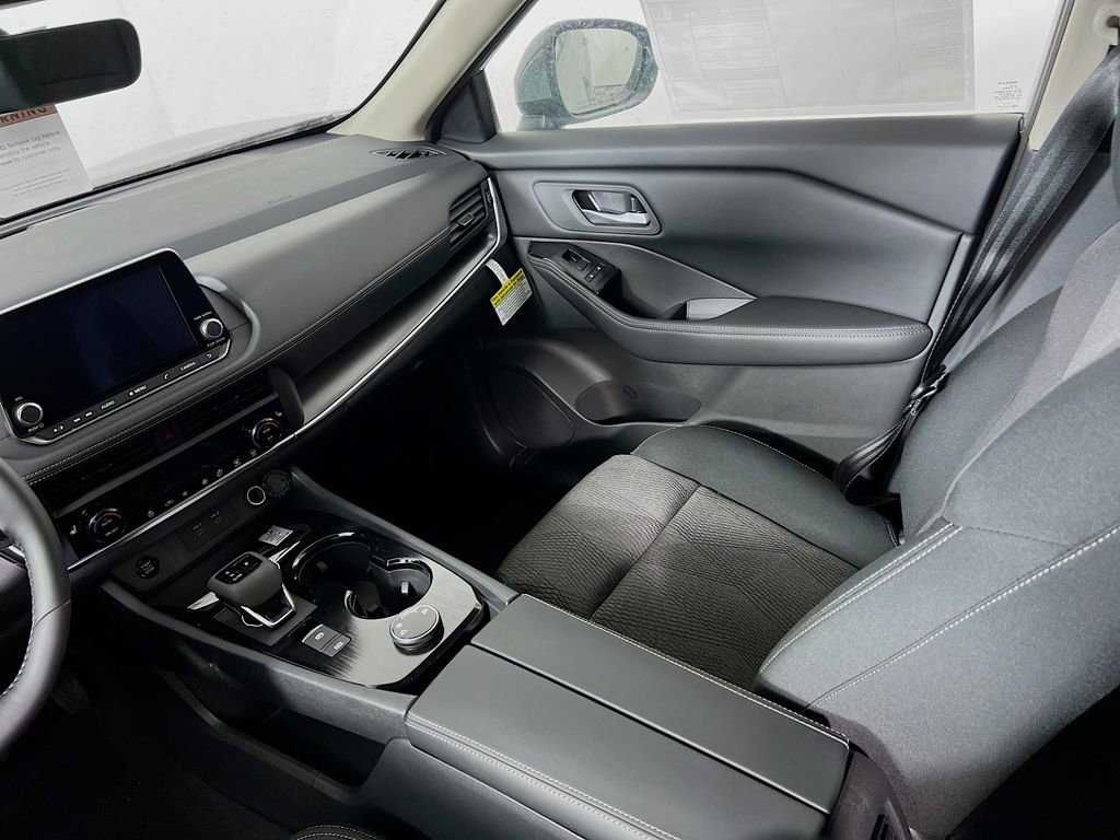 New 2026 Nissan Rogue SV image 20