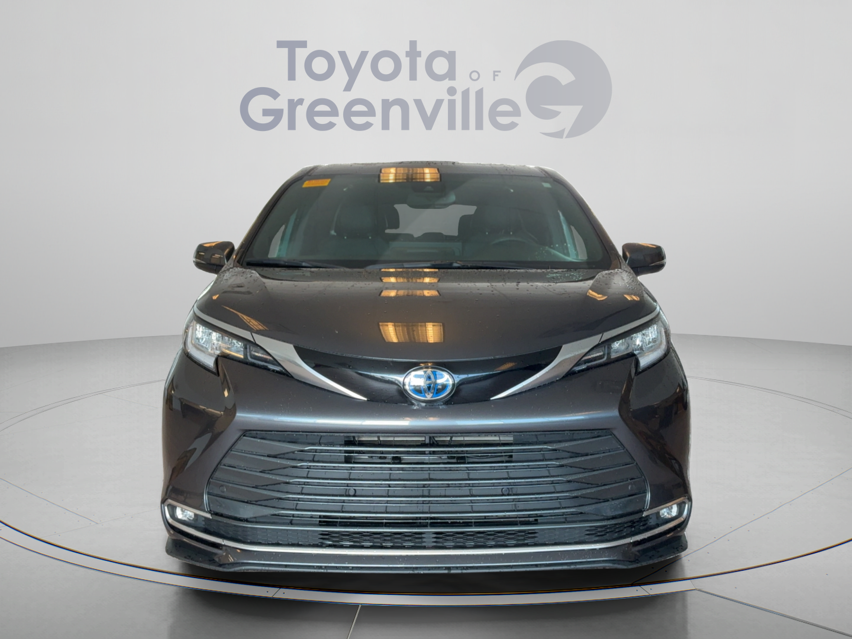 Certified 2025 Toyota Sienna Limited AWD/4WD image 9