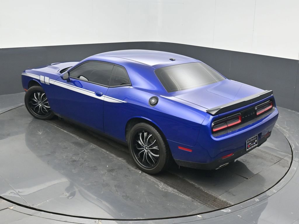 Certified 2022 Dodge Challenger SXT w/ Driver Convenience Group image 37