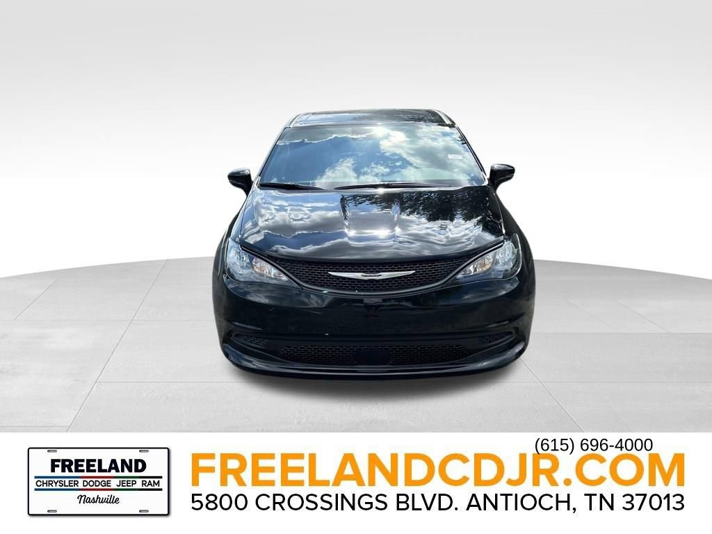 New 2026 Chrysler Voyager LX image 2