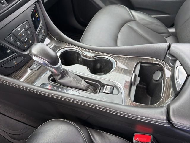 Used 2020 Buick Envision Essence FWD image 20