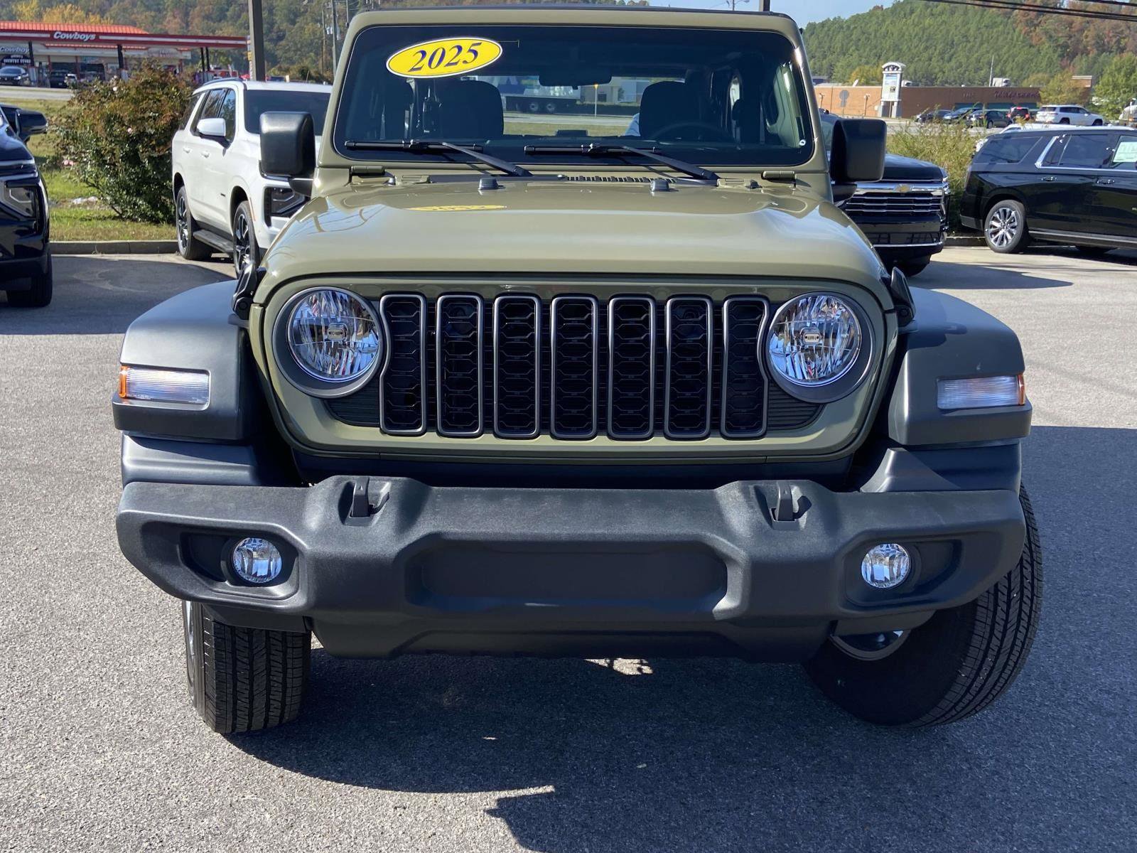 Used 2025 Jeep Wrangler Sport image 26