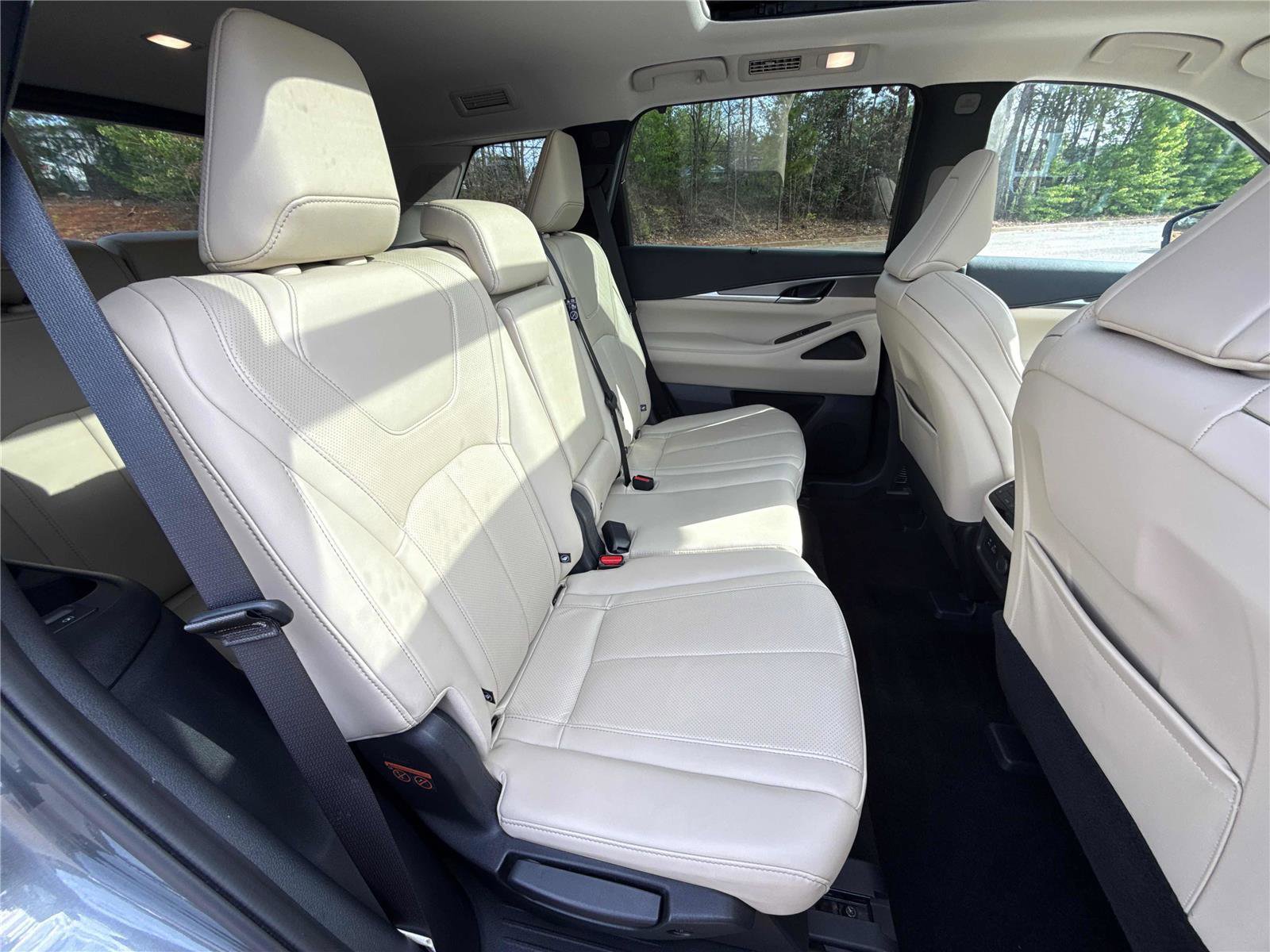 Used 2023 INFINITI QX60 Luxe w/ Cargo Package AWD/4WD image 29