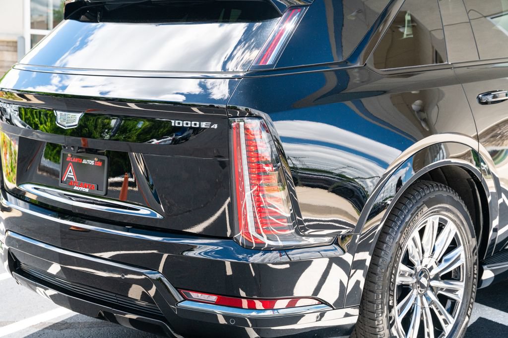 Used 2026 Cadillac Escalade IQ Sport 1 w/ LPO, Floor Liner Package AWD/4WD image 12