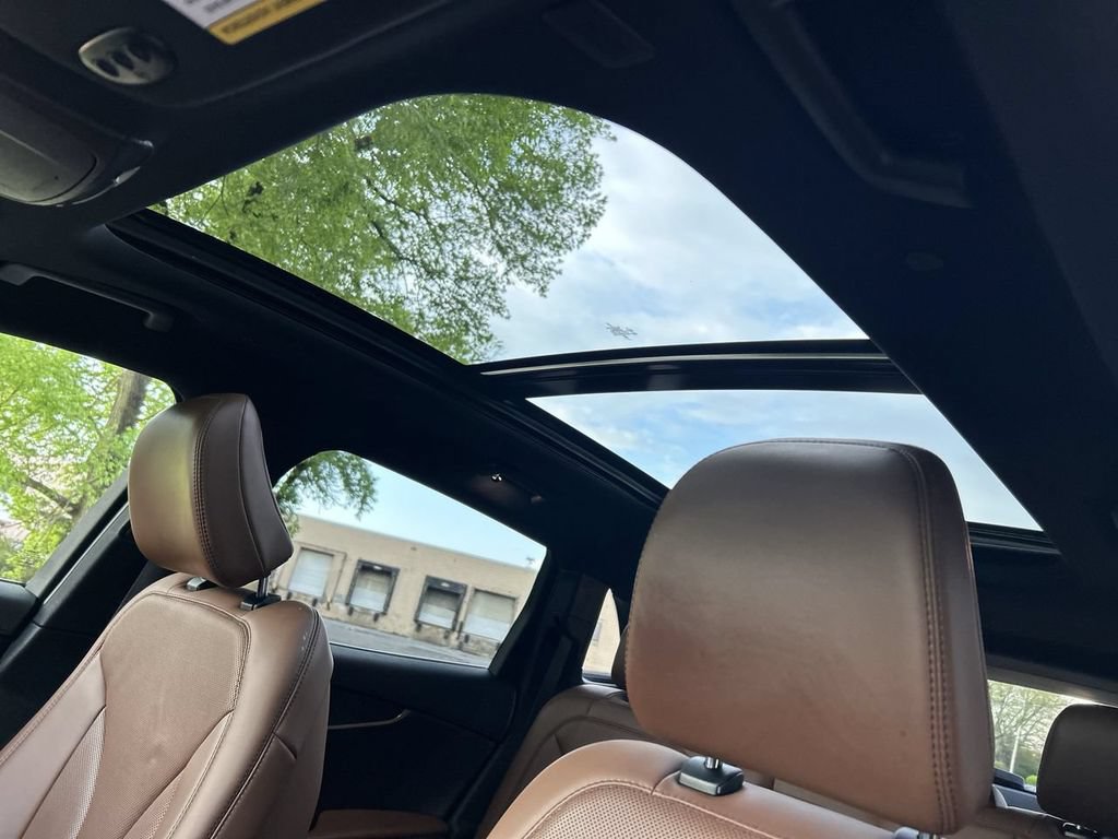 Used 2023 Lincoln Nautilus Reserve AWD/4WD image 24
