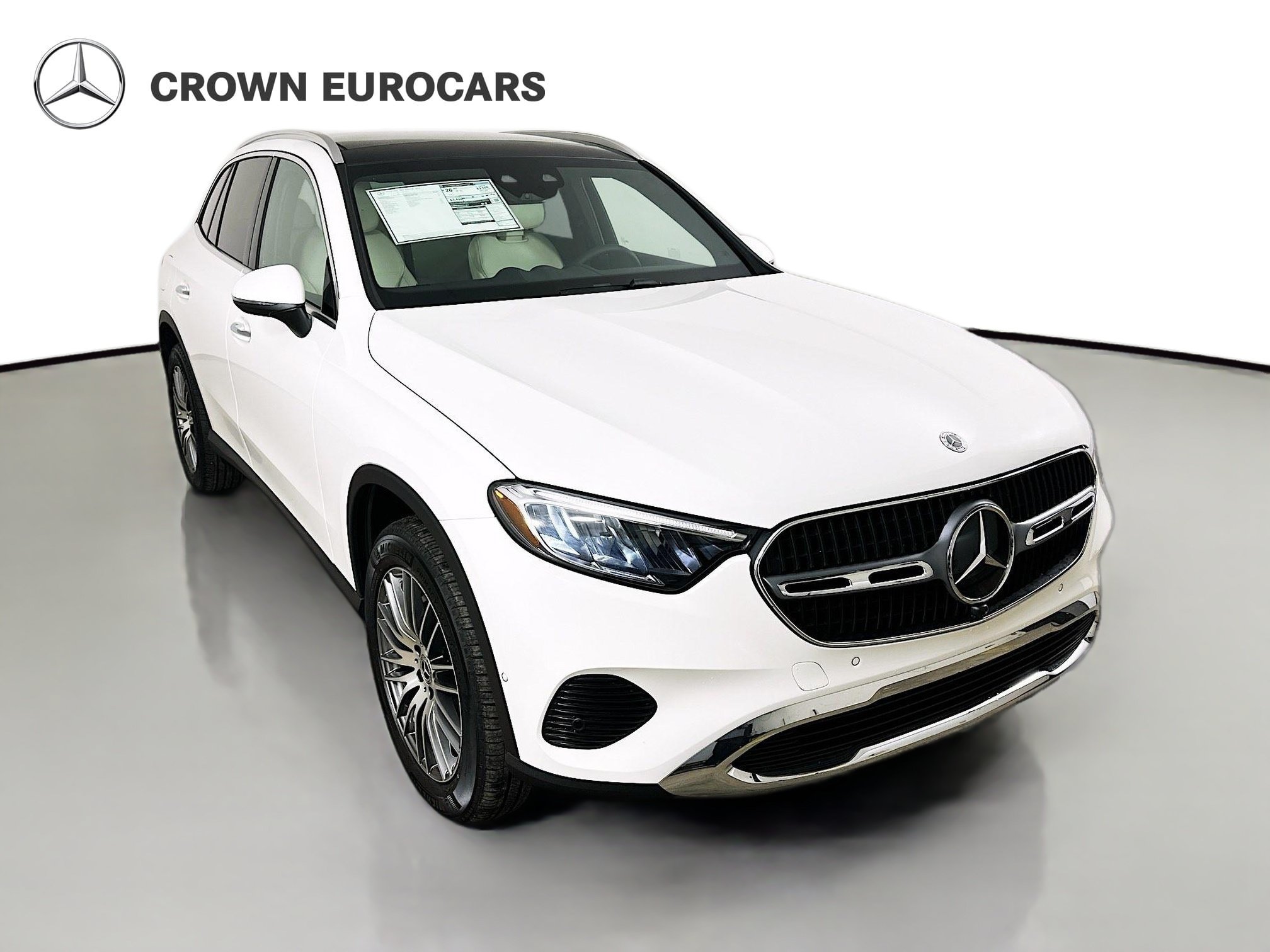 Used 2026 Mercedes-Benz GLC 300 4MATIC image 3
