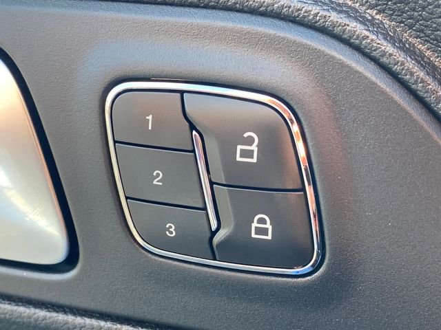 Used 2022 Ford Mustang Premium image 35