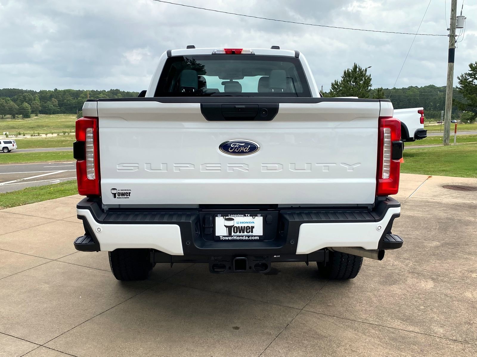 Used 2025 Ford F250 XL w/ STX Appearance Package AWD/4WD image 5