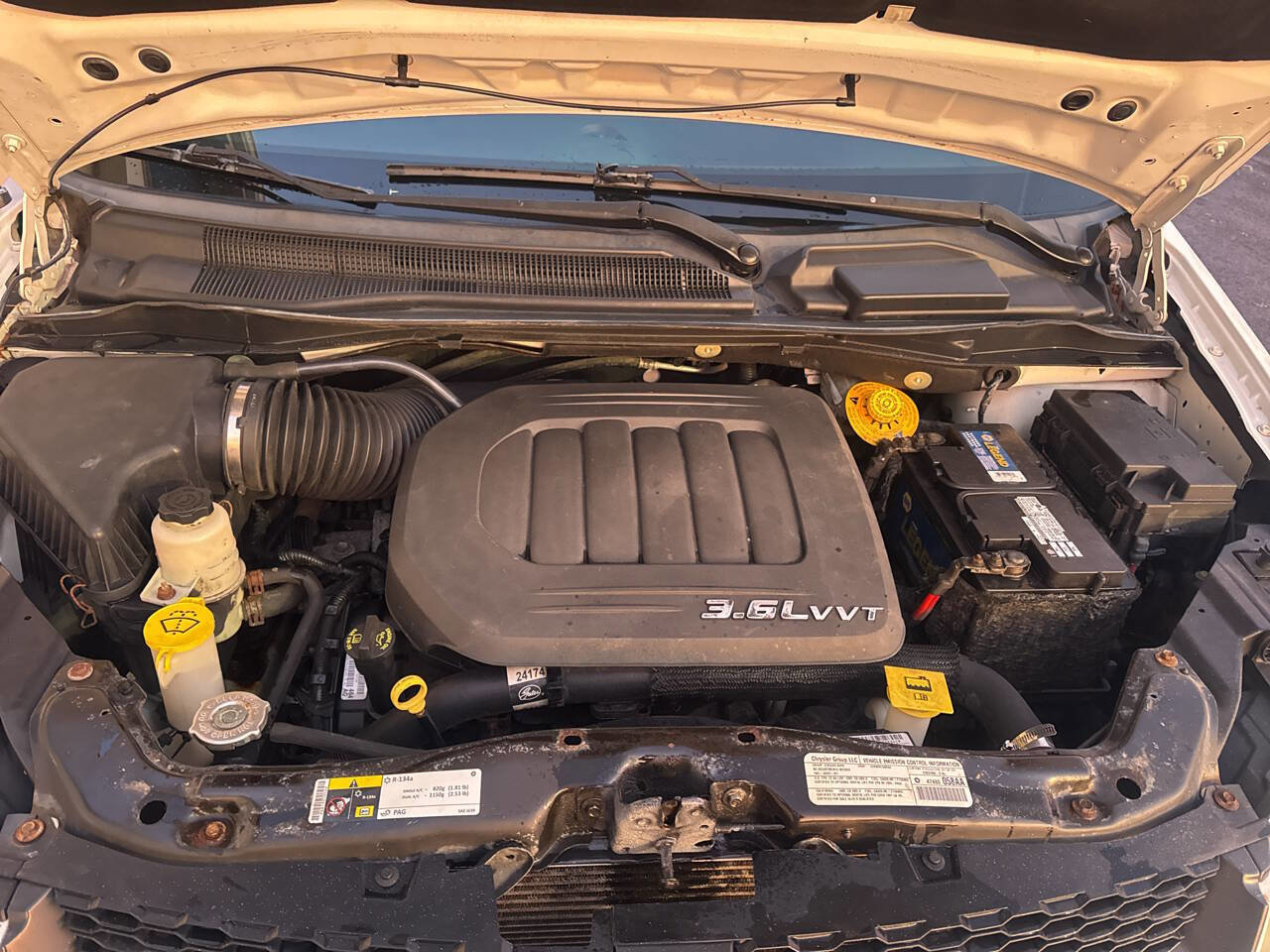 Used 2014 RAM C/V Tradesman image 16