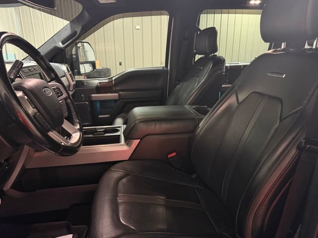 Used 2017 Ford F450 Platinum w/ Platinum Ultimate Package AWD/4WD image 16