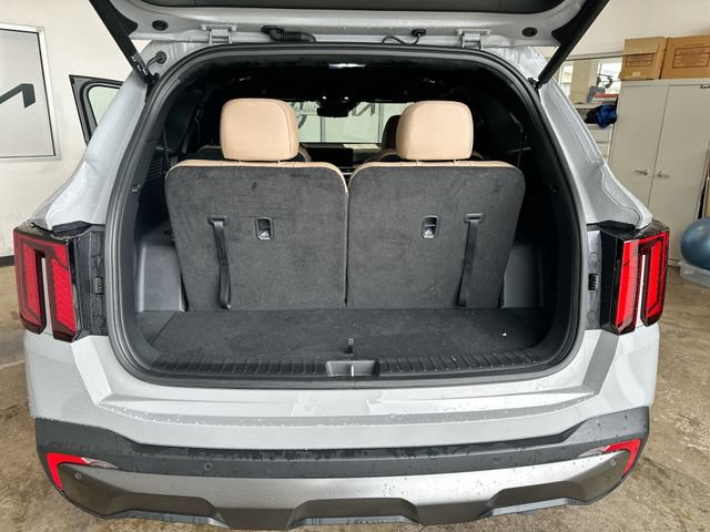 Certified 2025 Kia Sorento SX Prestige w/ Olive Brown Leather Package AWD/4WD image 21