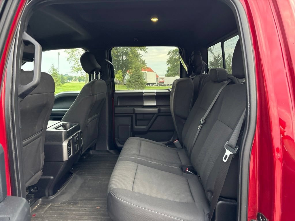 Used 2015 Ford F150 XLT w/ Equipment Group 302A Luxury AWD/4WD image 15