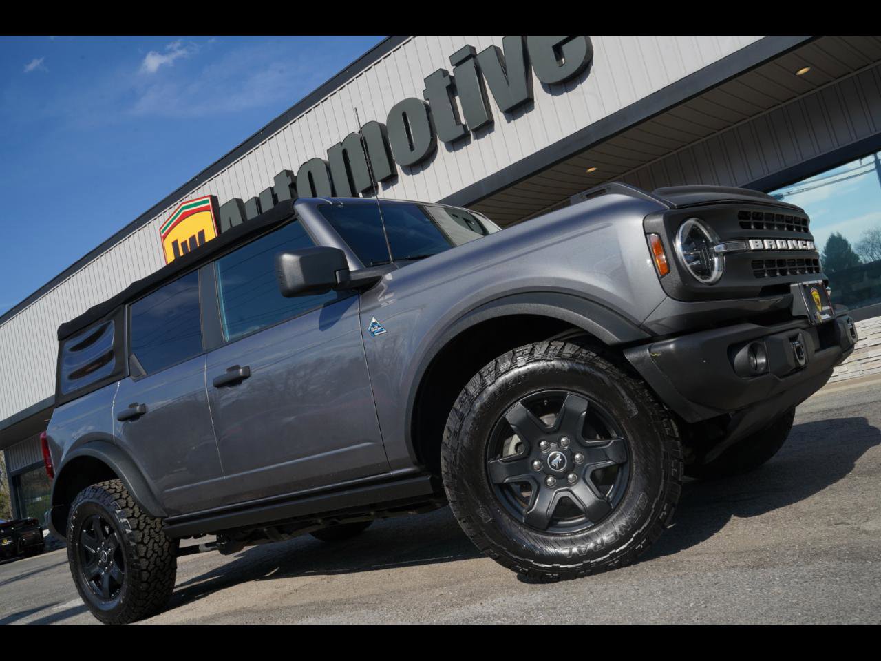 Used 2022 Ford Bronco Black Diamond