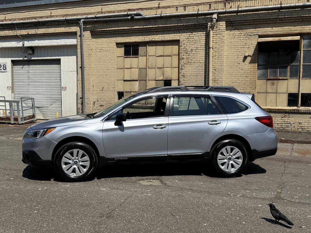 Used 2017 Subaru Outback 2.5i AWD/4WD image 4