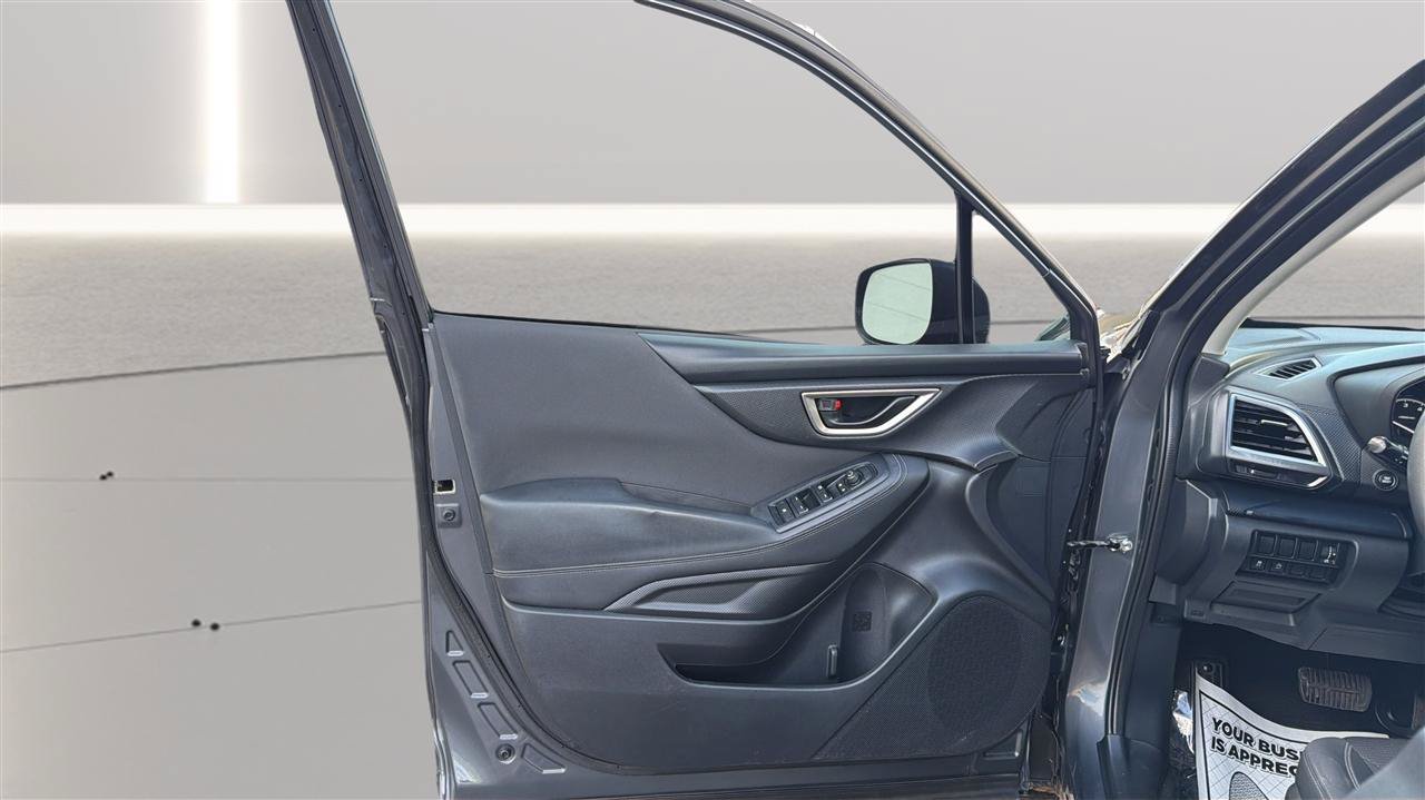 Used 2020 Subaru Forester AWD/4WD image 18
