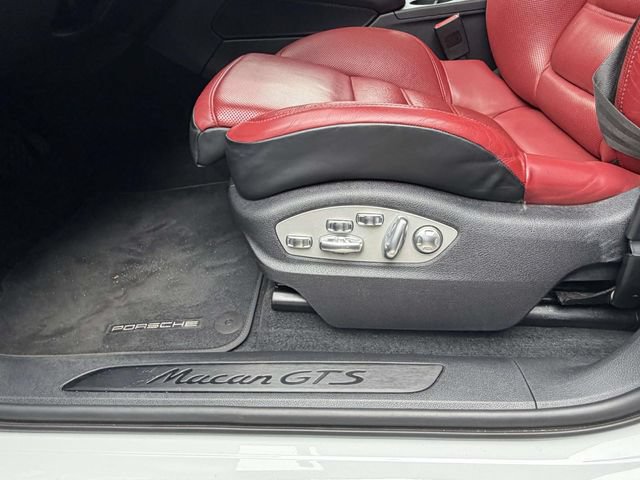 Certified 2024 Porsche Macan GTS AWD/4WD image 21