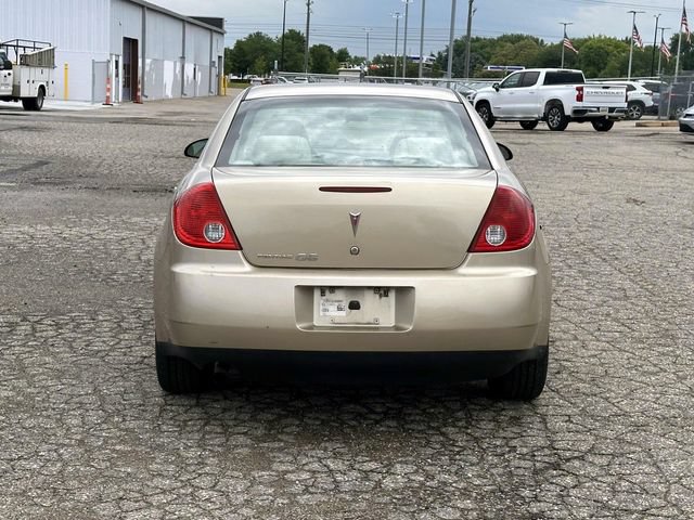 Used 2006 Pontiac G6 Sedan w/ Drivers Package FWD image 4