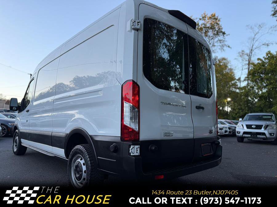 Used 2018 Ford Transit 350 148 Medium Roof image 11