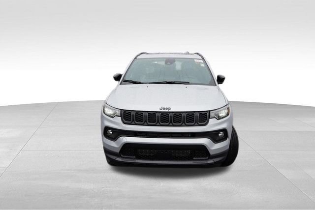 New 2025 Jeep Compass Latitude w/ Sun & Sound Group AWD/4WD image 8