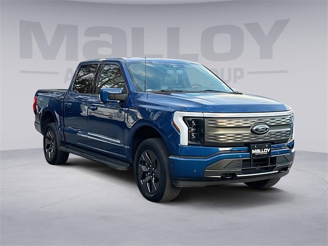 Used 2022 Ford F150 Lightning Lariat image 1
