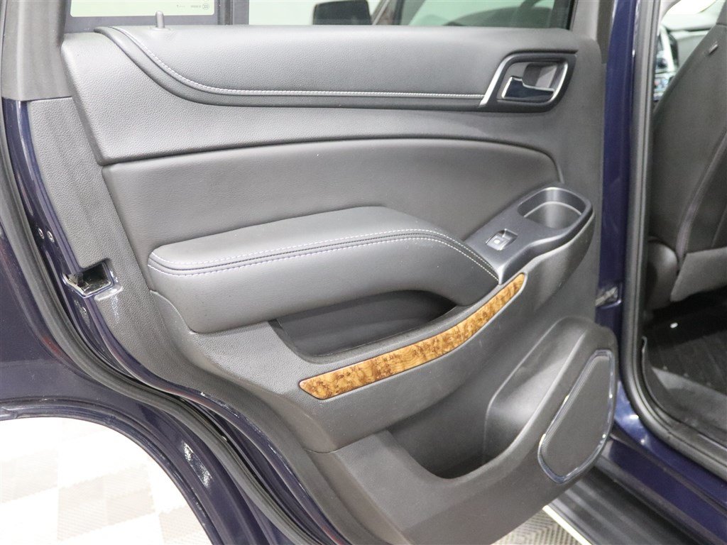 Used 2017 Chevrolet Tahoe Premier AWD/4WD image 17