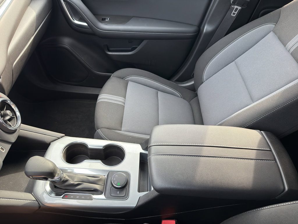 Used 2025 Chevrolet Blazer LT image 24