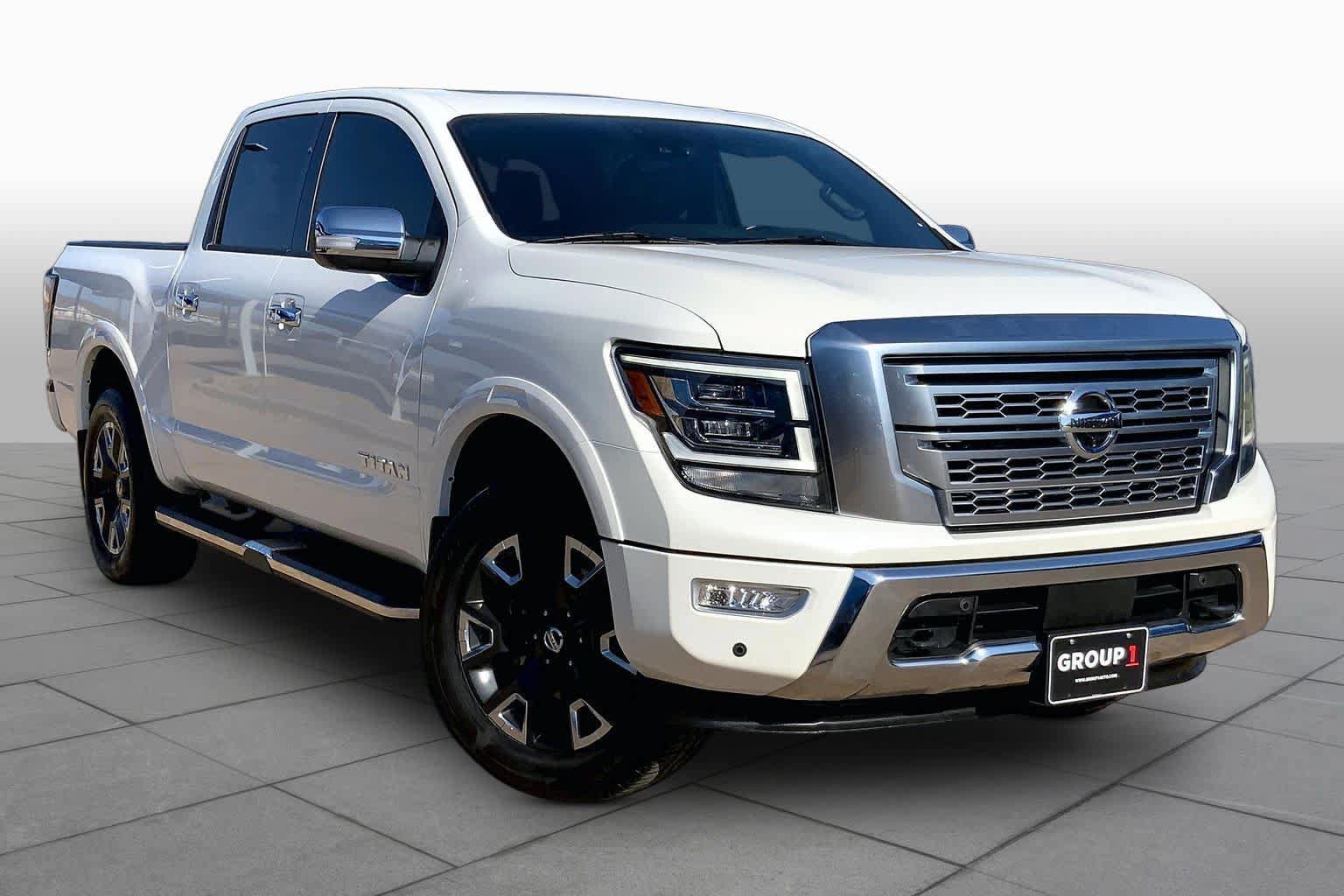 Used 2022 Nissan Titan Platinum Reserve w/ Moonroof Package AWD/4WD image 3