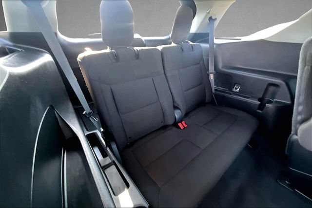 Used 2022 Ford Explorer XLT RWD image 24