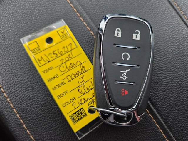 Used 2021 Chevrolet Traverse LT w/ LT Premium Package image 19