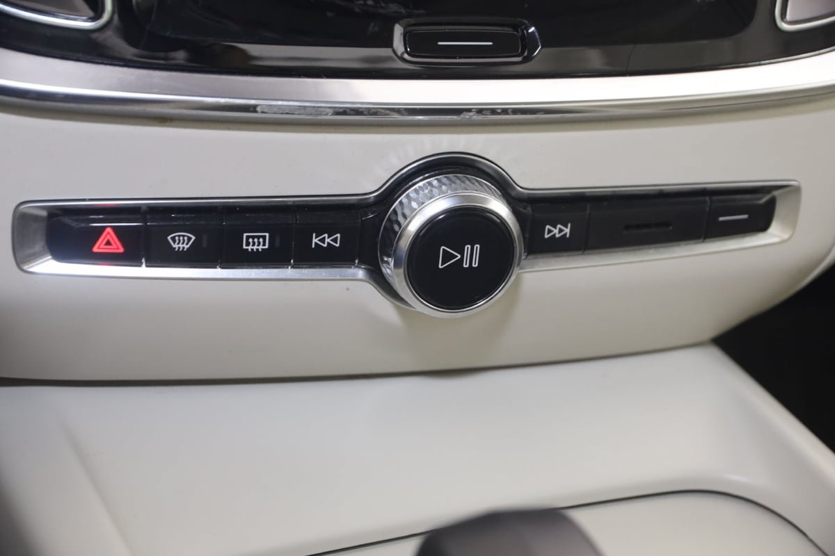 Used 2024 Volvo S60 B5 Core w/ Climate Package FWD image 27