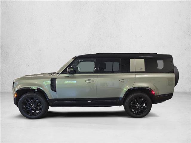 Used 2024 Land Rover Defender 130 X-Dynamic SE AWD/4WD image 8