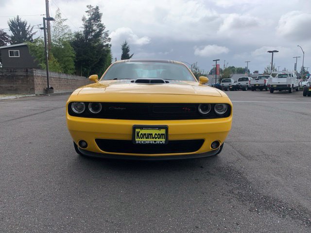 Used 2018 Dodge Challenger R/T Plus RWD image 8