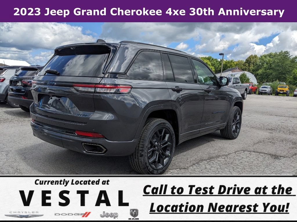 New 2023 Jeep Grand Cherokee 30th Anniversary AWD/4WD image 6