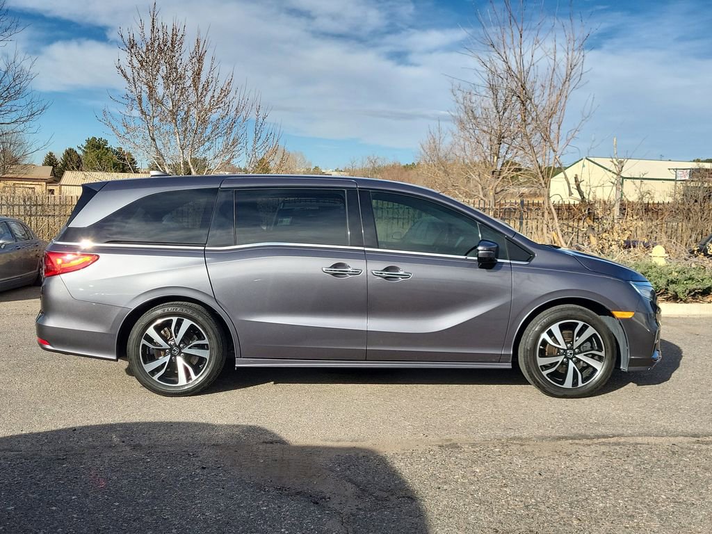 Used 2020 Honda Odyssey Elite image 3