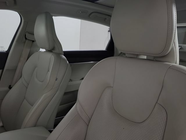 Used 2022 Volvo S90 B6 Inscription w/ Advanced Package AWD/4WD image 18