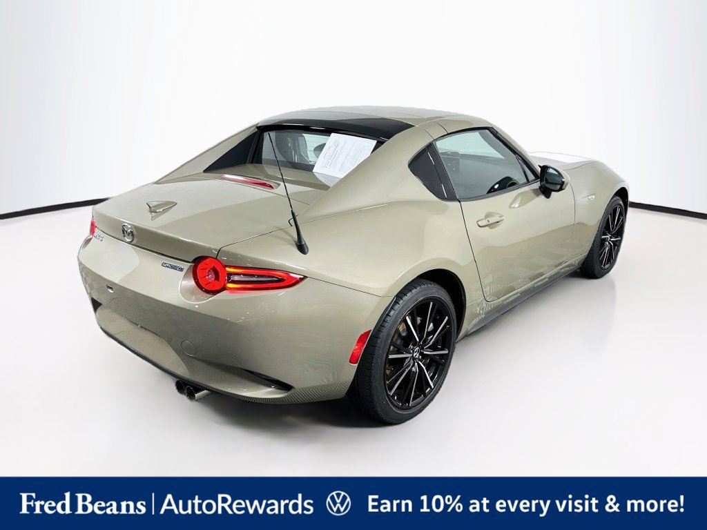 Used 2024 MAZDA MX-5 Miata RF Grand Touring RWD image 9