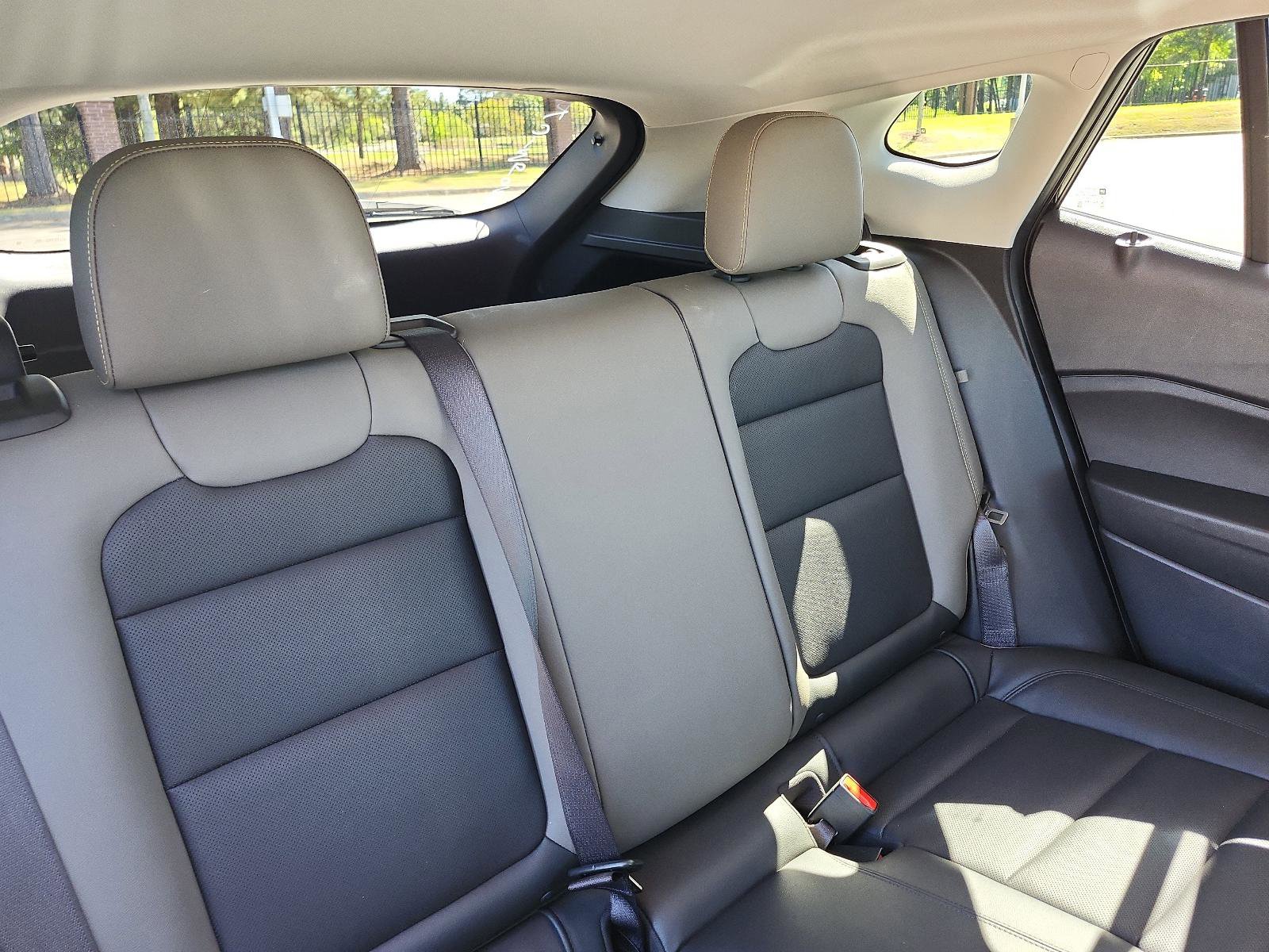 Certified 2024 Chevrolet Trax ACTIV w/ Sunroof Package image 9