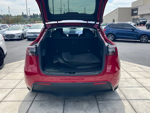 Used 2022 Tesla Model Y Performance AWD/4WD image 12
