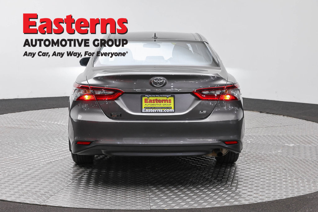 Used 2023 Toyota Camry LE w/ Cold Weather Package FWD image 8