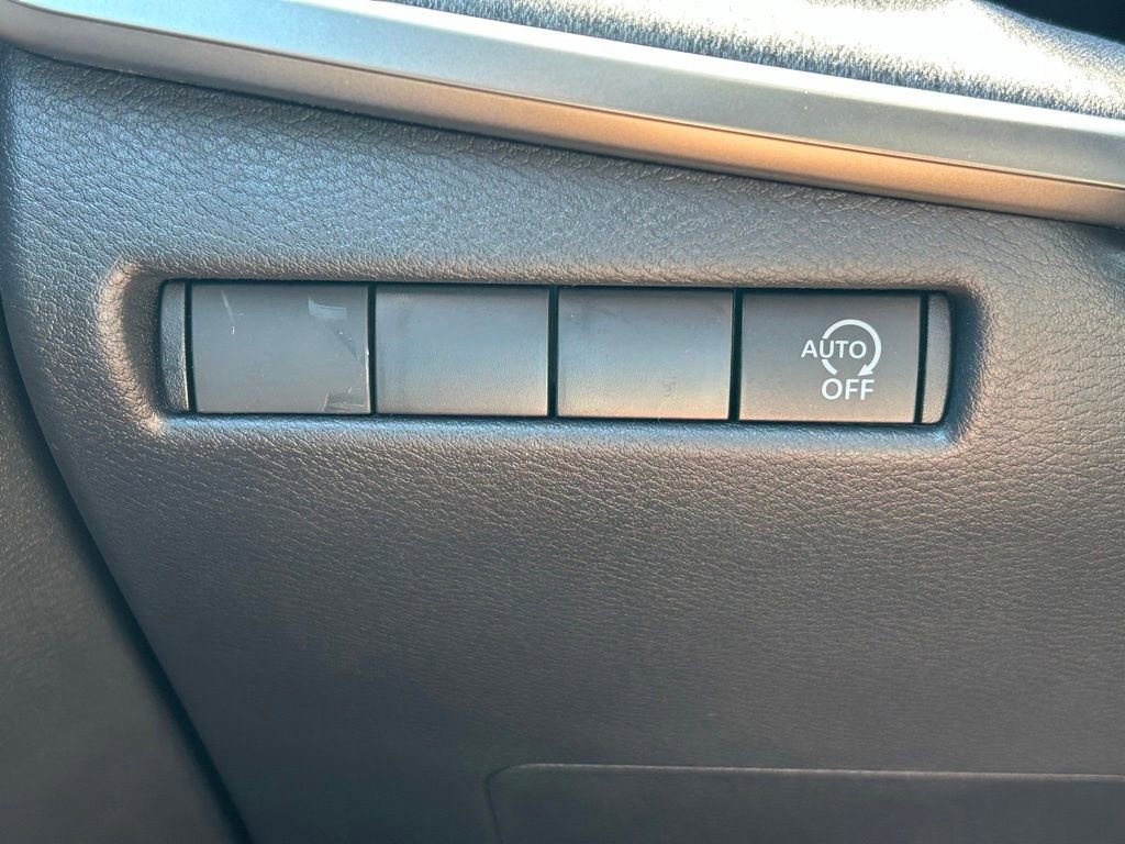 New 2026 Nissan Kicks S FWD image 29