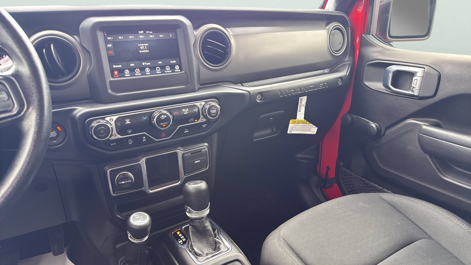 Used 2022 Jeep Wrangler Unlimited Sport AWD/4WD image 19
