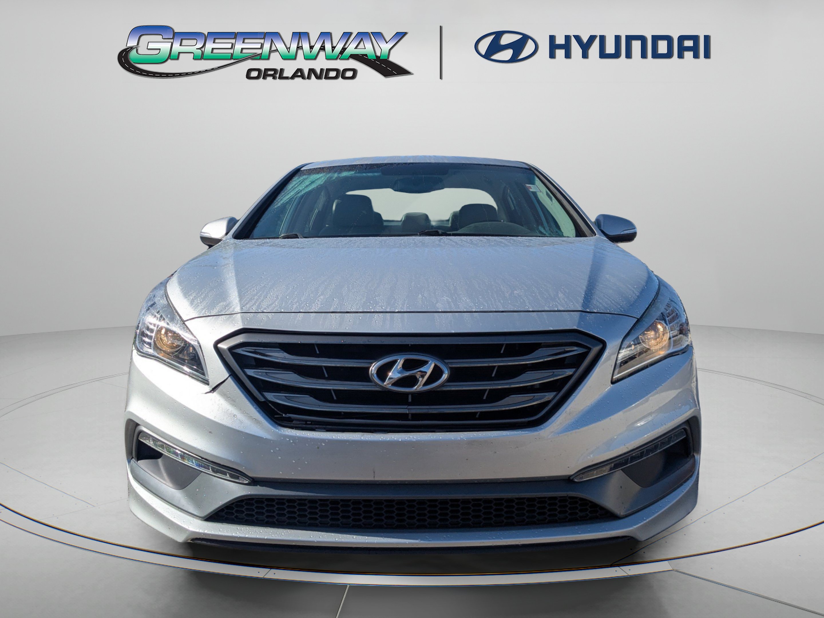 Used 2016 Hyundai Sonata Sport w/ Option Group 02 FWD image 2
