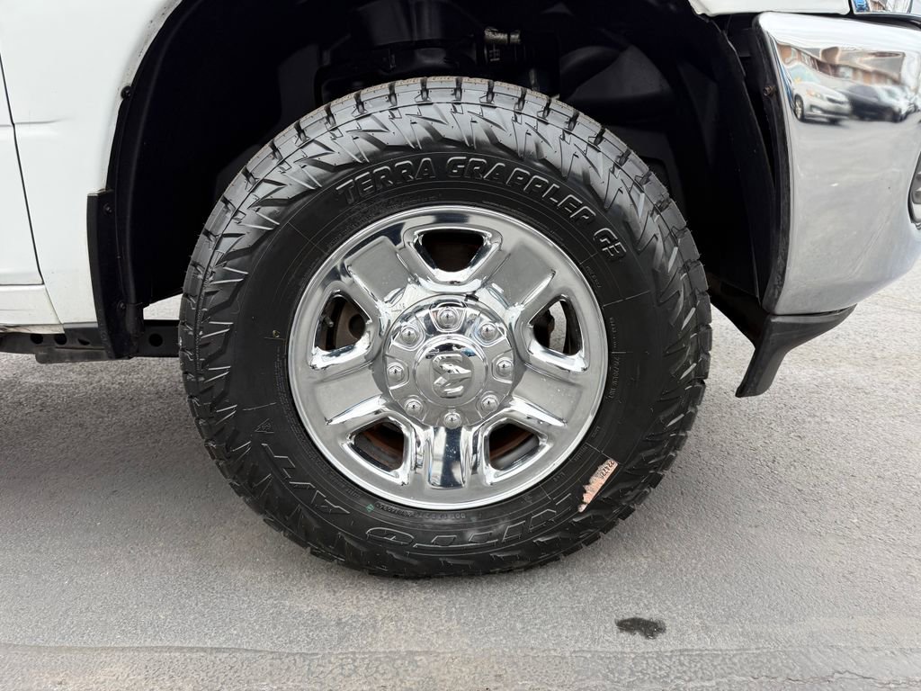 Used 2021 RAM 2500 Big Horn image 11