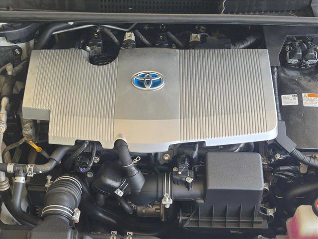 Used 2016 Toyota Prius Four Touring w/ Premium Convenience Package FWD image 21