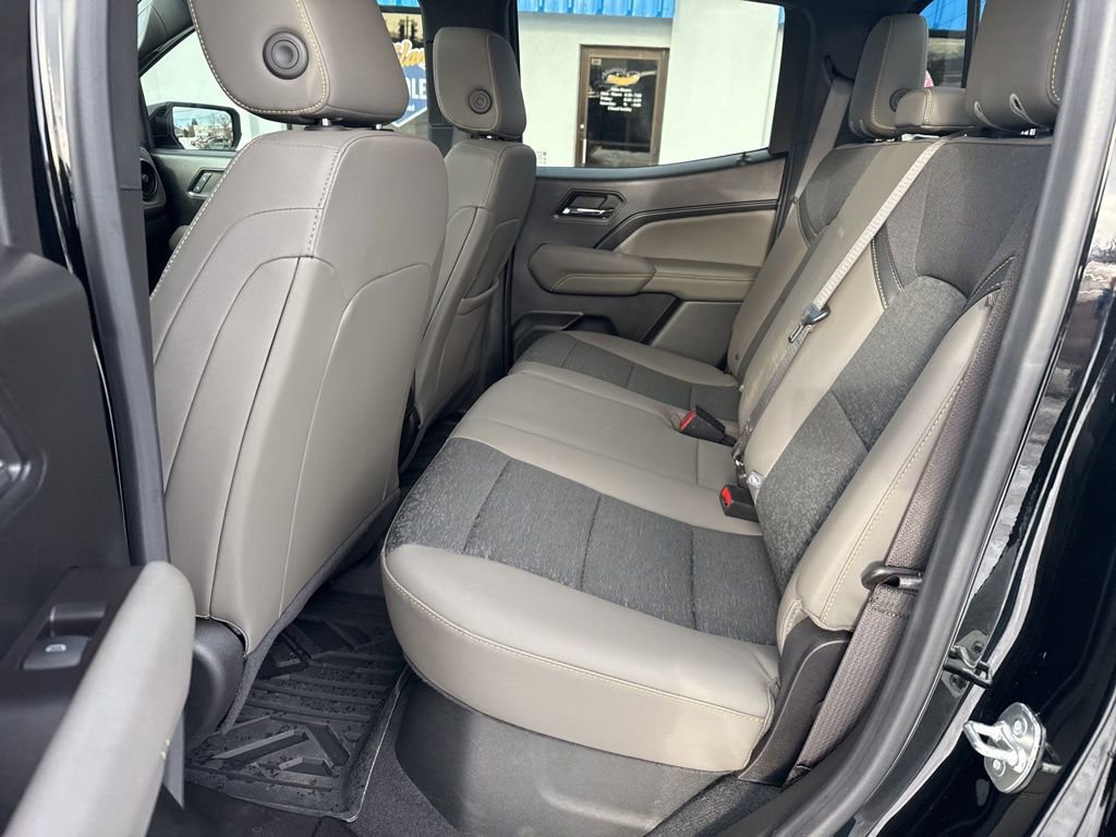 Used 2024 Chevrolet Colorado ZR2 w/ Technology Package image 34