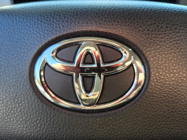 Used 2023 Toyota Tundra SR5 w/ SR5 Convenience Package AWD/4WD image 30